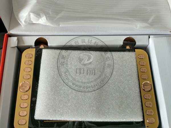 ��������x��